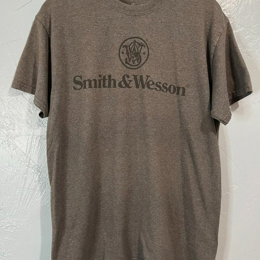 Smith & Wesson American Firearm Logo Gray T-Shirt - Men's Medium (M)